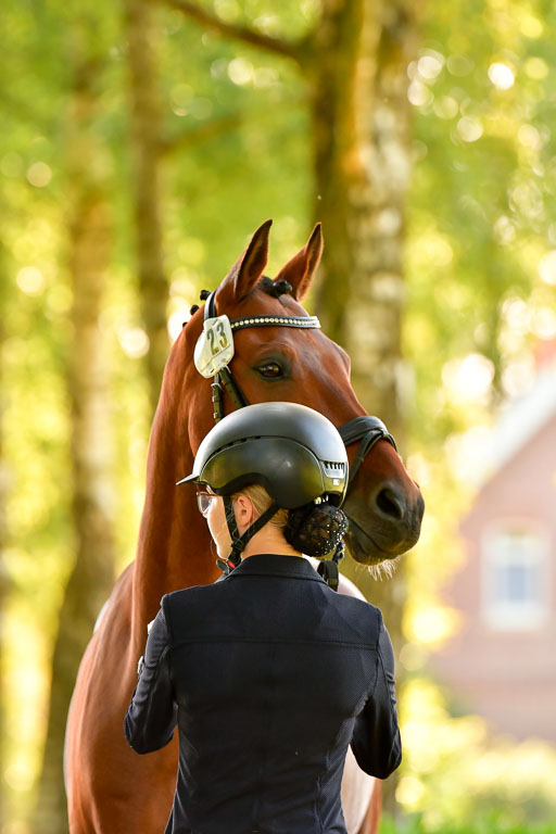 Goldene Schärpe PFerde  in Löningen  11+12.6.22 | 12062022 Vormustern_098 