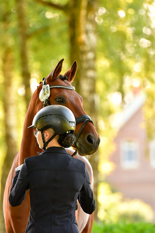 Goldene Schärpe PFerde  in Löningen  11+12.6.22 | 12062022 Vormustern_099 