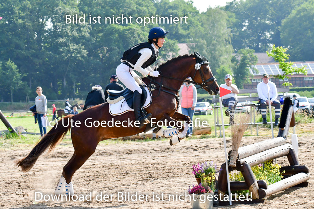 Goldene Schärpe Ponys in Löningen 4+5.6.22 | 04062022 - Gelände 1 Abt _0108