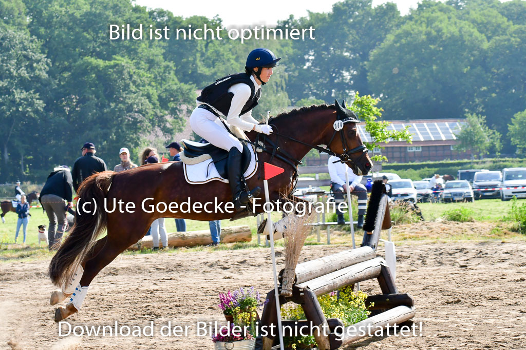 Goldene Schärpe Ponys in Löningen 4+5.6.22 | 04062022 - Gelände 1 Abt _0109