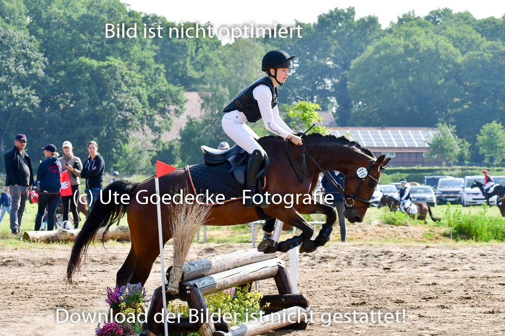 Goldene Schärpe Ponys in Löningen 4+5.6.22 | 04062022 - Gelände 1 Abt _0131