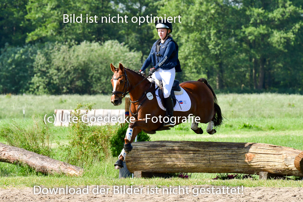 Goldene Schärpe Ponys in Löningen 4+5.6.22 | 04062022 - Gelände 1 Abt _0242