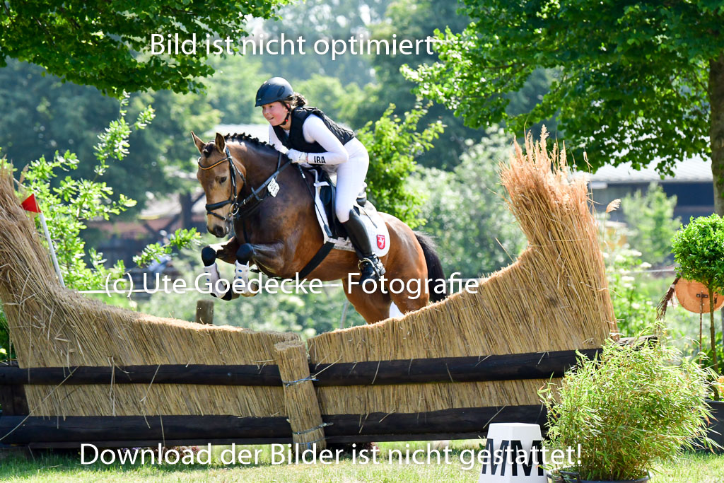 Goldene Schärpe Ponys in Löningen 4+5.6.22 | 04062022 - Gelände 1 Abt _0518