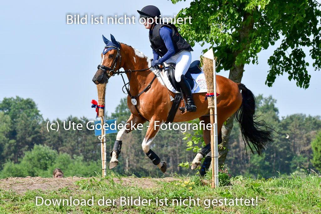 Goldene Schärpe Ponys in Löningen 4+5.6.22 | 04062022 - Gelände 1 Abt _0569