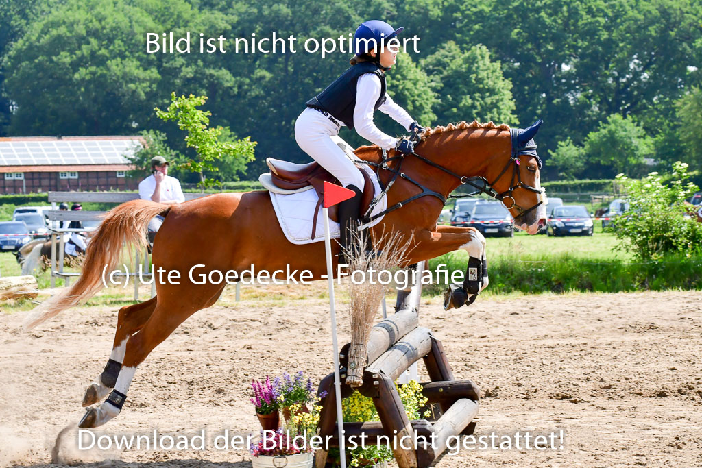 Goldene Schärpe Ponys in Löningen 4+5.6.22 | 04062022 - Gelände 1 Abt _0618