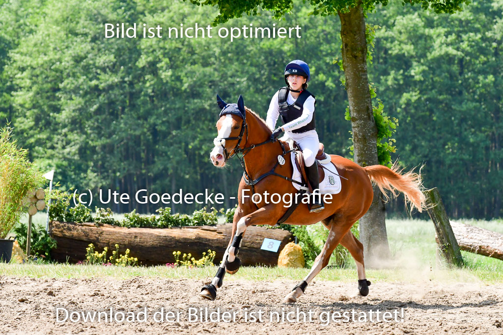 Goldene Schärpe Ponys in Löningen 4+5.6.22 | 04062022 - Gelände 1 Abt _0627