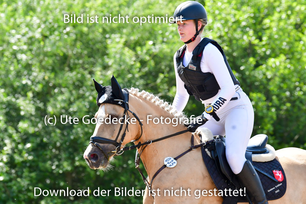 Goldene Schärpe Ponys in Löningen 4+5.6.22 | 04062022 - Gelände 1 Abt _0671
