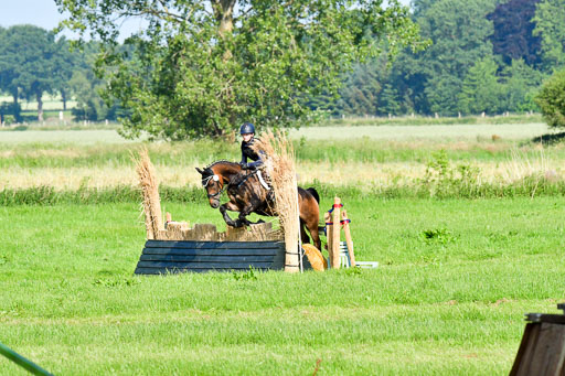 Goldene Schärpe Ponys in Löningen  4+5.6.22 | 04062022 - Gelände 1 Abt _0015 