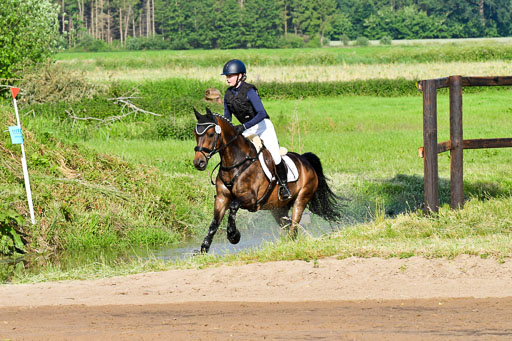 Goldene Schärpe Ponys in Löningen  4+5.6.22 | 04062022 - Gelände 1 Abt _0020 