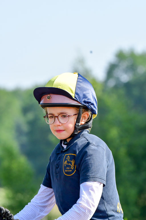 Goldene Schärpe Ponys in Löningen  4+5.6.22 | 04062022 - Gelände 1 Abt _0065 