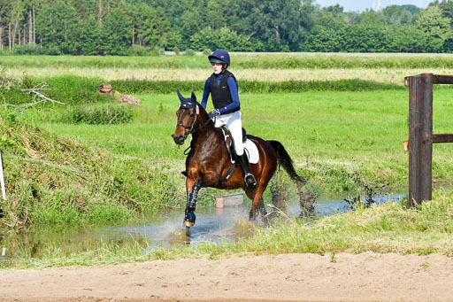 Goldene Schärpe Ponys in Löningen  4+5.6.22 | 04062022 - Gelände 1 Abt _0091 