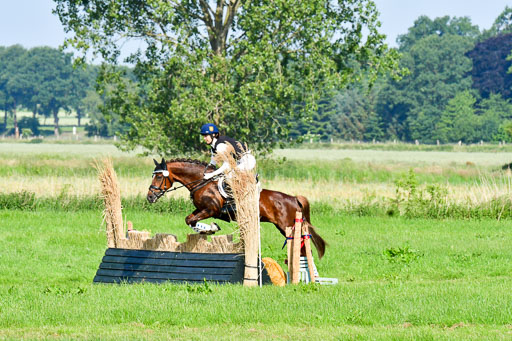 Goldene Schärpe Ponys in Löningen  4+5.6.22 | 04062022 - Gelände 1 Abt _0105 
