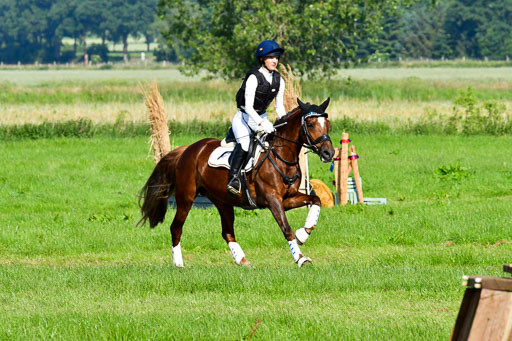 Goldene Schärpe Ponys in Löningen  4+5.6.22 | 04062022 - Gelände 1 Abt _0107 