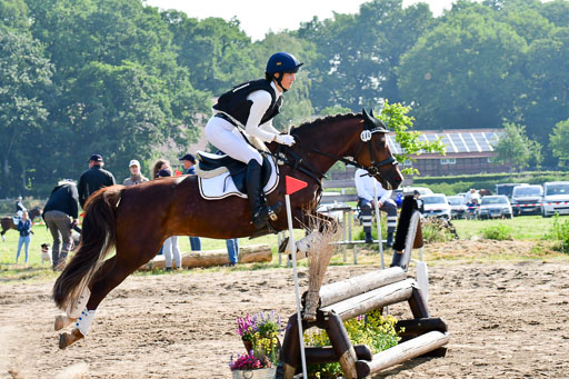 Goldene Schärpe Ponys in Löningen  4+5.6.22 | 04062022 - Gelände 1 Abt _0109 
