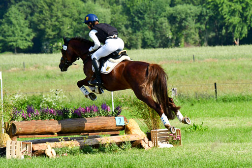 Goldene Schärpe Ponys in Löningen  4+5.6.22 | 04062022 - Gelände 1 Abt _0113 