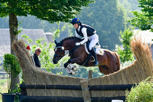 Goldene Schärpe Ponys in Löningen  4+5.6.22 | 04062022 - Gelände 1 Abt _0125 
