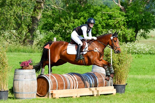 Goldene Schärpe Ponys in Löningen  4+5.6.22 | 04062022 - Gelände 1 Abt _0146 