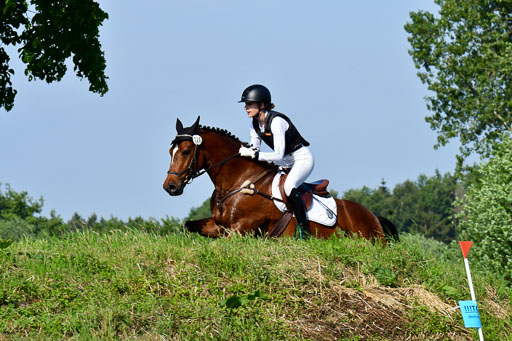 Goldene Schärpe Ponys in Löningen  4+5.6.22 | 04062022 - Gelände 1 Abt _0163 