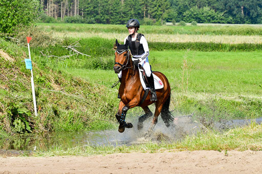 Goldene Schärpe Ponys in Löningen  4+5.6.22 | 04062022 - Gelände 1 Abt _0178 