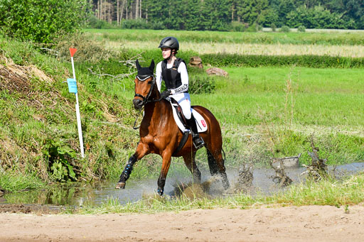 Goldene Schärpe Ponys in Löningen  4+5.6.22 | 04062022 - Gelände 1 Abt _0180 