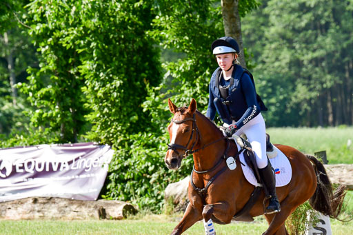 Goldene Schärpe Ponys in Löningen  4+5.6.22 | 04062022 - Gelände 1 Abt _0243 