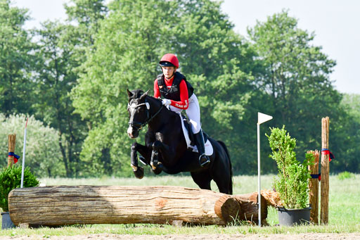 Goldene Schärpe Ponys in Löningen  4+5.6.22 | 04062022 - Gelände 1 Abt _0263 
