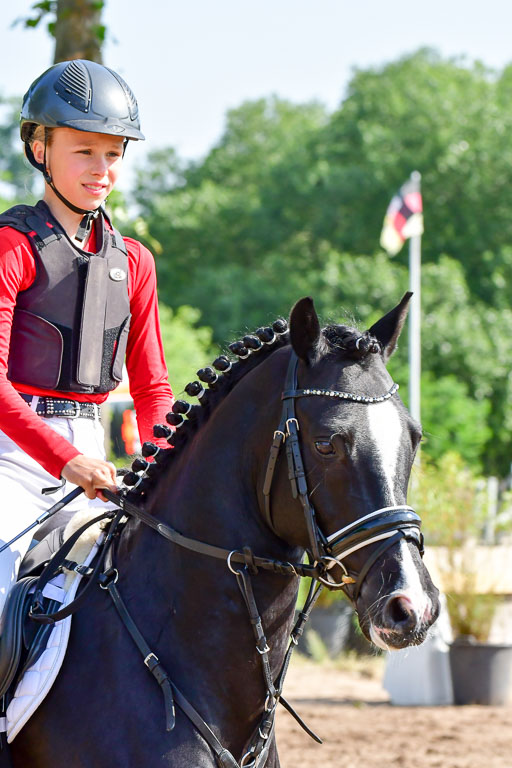 Goldene Schärpe Ponys in Löningen  4+5.6.22 | 04062022 - Gelände 1 Abt _0272 