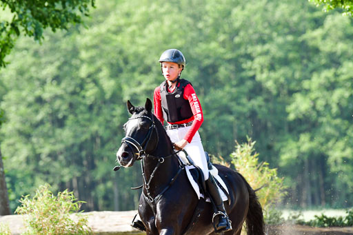 Goldene Schärpe Ponys in Löningen  4+5.6.22 | 04062022 - Gelände 1 Abt _0293 