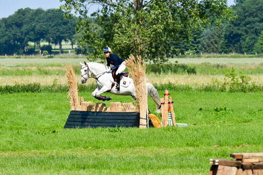 Goldene Schärpe Ponys in Löningen  4+5.6.22 | 04062022 - Gelände 1 Abt _0360 