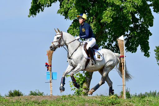 Goldene Schärpe Ponys in Löningen  4+5.6.22 | 04062022 - Gelände 1 Abt _0375 