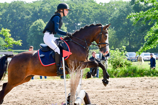 Goldene Schärpe Ponys in Löningen  4+5.6.22 | 04062022 - Gelände 1 Abt _0431 