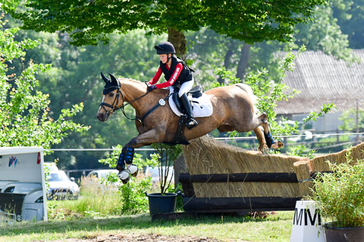 Goldene Schärpe Ponys in Löningen  4+5.6.22 | 04062022 - Gelände 1 Abt _0470 