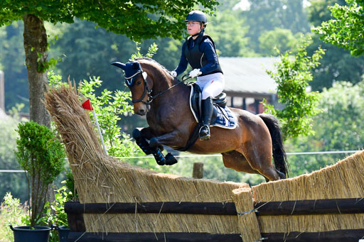 Goldene Schärpe Ponys in Löningen  4+5.6.22 | 04062022 - Gelände 1 Abt _0504 