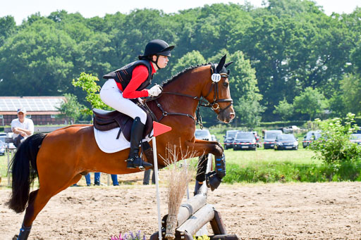 Goldene Schärpe Ponys in Löningen  4+5.6.22 | 04062022 - Gelände 1 Abt _0526 