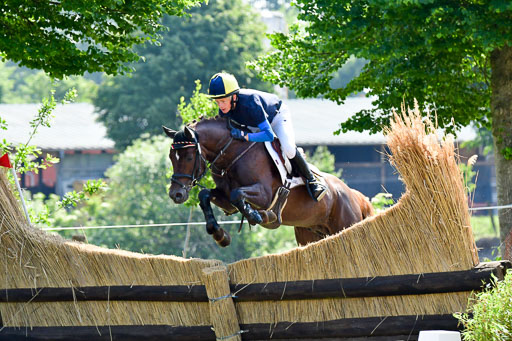 Goldene Schärpe Ponys in Löningen  4+5.6.22 | 04062022 - Gelände 1 Abt _0553 