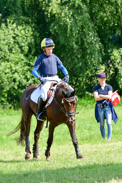 Goldene Schärpe Ponys in Löningen  4+5.6.22 | 04062022 - Gelände 1 Abt _0555 