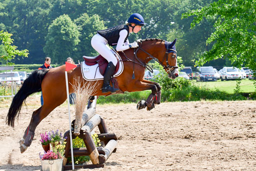 Goldene Schärpe Ponys in Löningen  4+5.6.22 | 04062022 - Gelände 1 Abt _0577 
