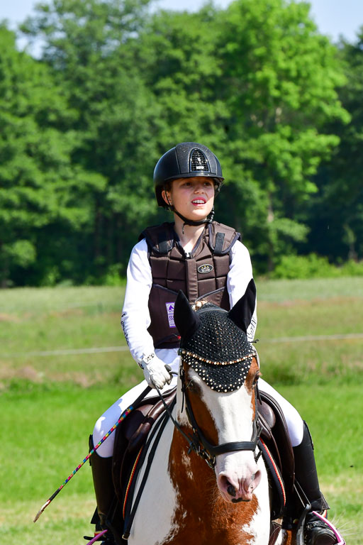 Goldene Schärpe Ponys in Löningen  4+5.6.22 | 04062022 - Gelände 1 Abt _0588 