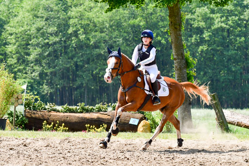 Goldene Schärpe Ponys in Löningen  4+5.6.22 | 04062022 - Gelände 1 Abt _0627 