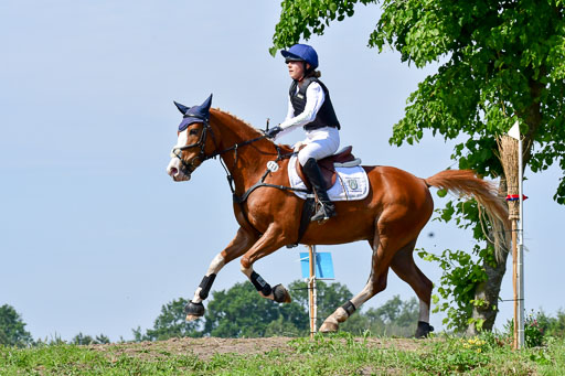 Goldene Schärpe Ponys in Löningen  4+5.6.22 | 04062022 - Gelände 1 Abt _0630 