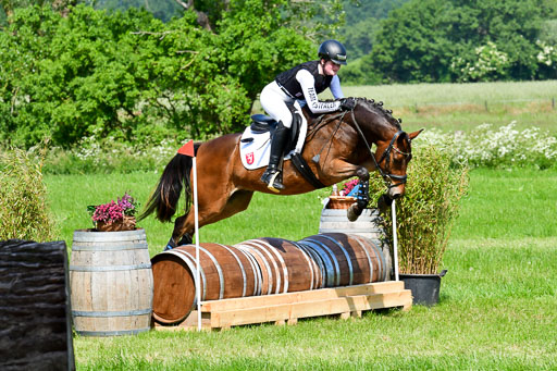 Goldene Schärpe Ponys in Löningen  4+5.6.22 | 04062022 - Gelände 1 Abt _0636 