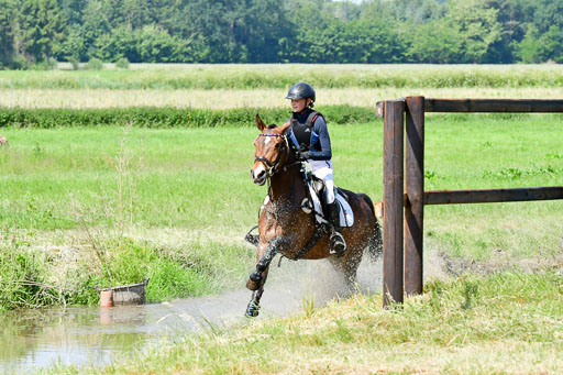 Goldene Schärpe Ponys in Löningen  4+5.6.22 | 04062022 - Gelände 1 Abt _0681 