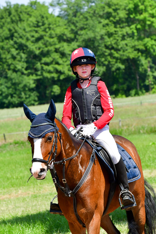 Goldene Schärpe Ponys in Löningen  4+5.6.22 | 04062022 - Gelände 1 Abt _0843 