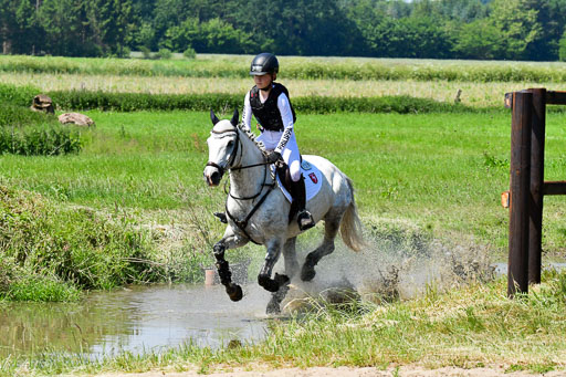 Goldene Schärpe Ponys in Löningen  4+5.6.22 | 04062022 - Gelände 1 Abt _0876 