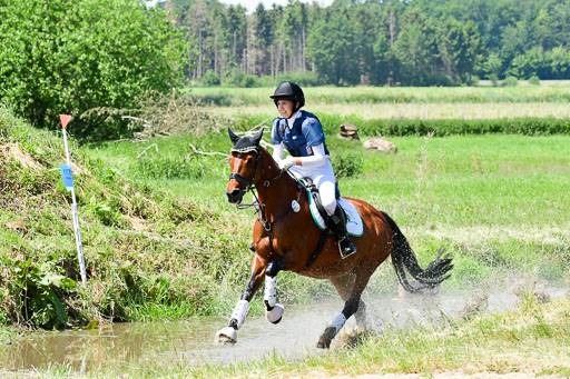 Goldene Schärpe Ponys in Löningen  4+5.6.22 | 04062022 - Gelände 1 Abt _0937 