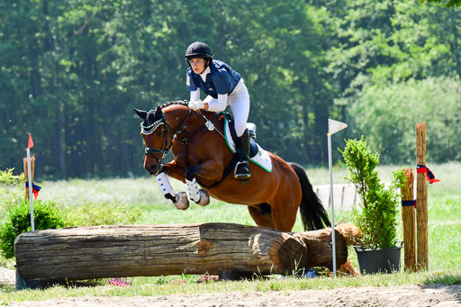 Goldene Schärpe Ponys in Löningen  4+5.6.22 | 04062022 - Gelände 1 Abt _0939 