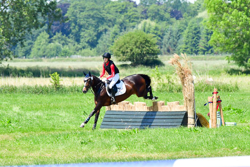 Goldene Schärpe Ponys in Löningen  4+5.6.22 | 04062022 - Gelände 1 Abt _0947 