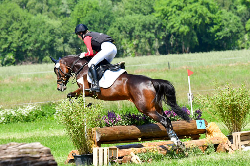 Goldene Schärpe Ponys in Löningen  4+5.6.22 | 04062022 - Gelände 1 Abt _0951 