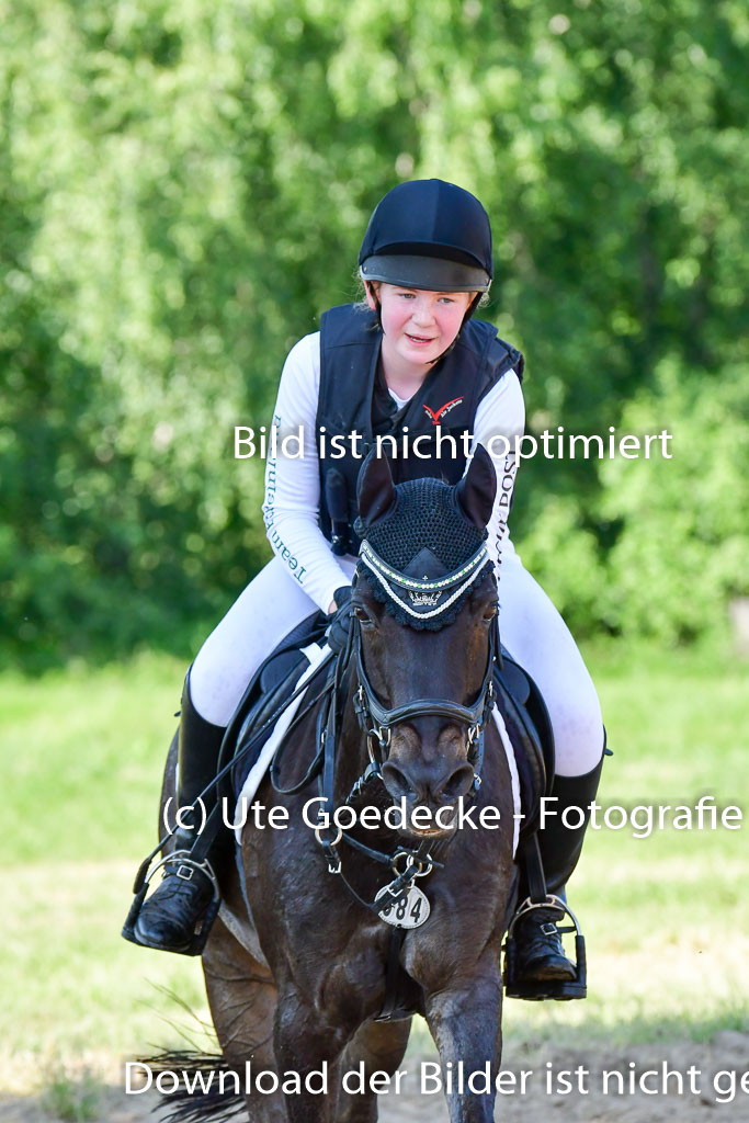 Goldene Schärpe Ponys in Löningen 4+5.6.22 | 04062022 - Gelände 2 Abt _868