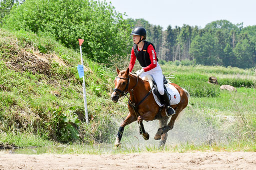 Goldene Schärpe Ponys in Löningen  4+5.6.22 | 04062022 - Gelände  2 Abt _018 